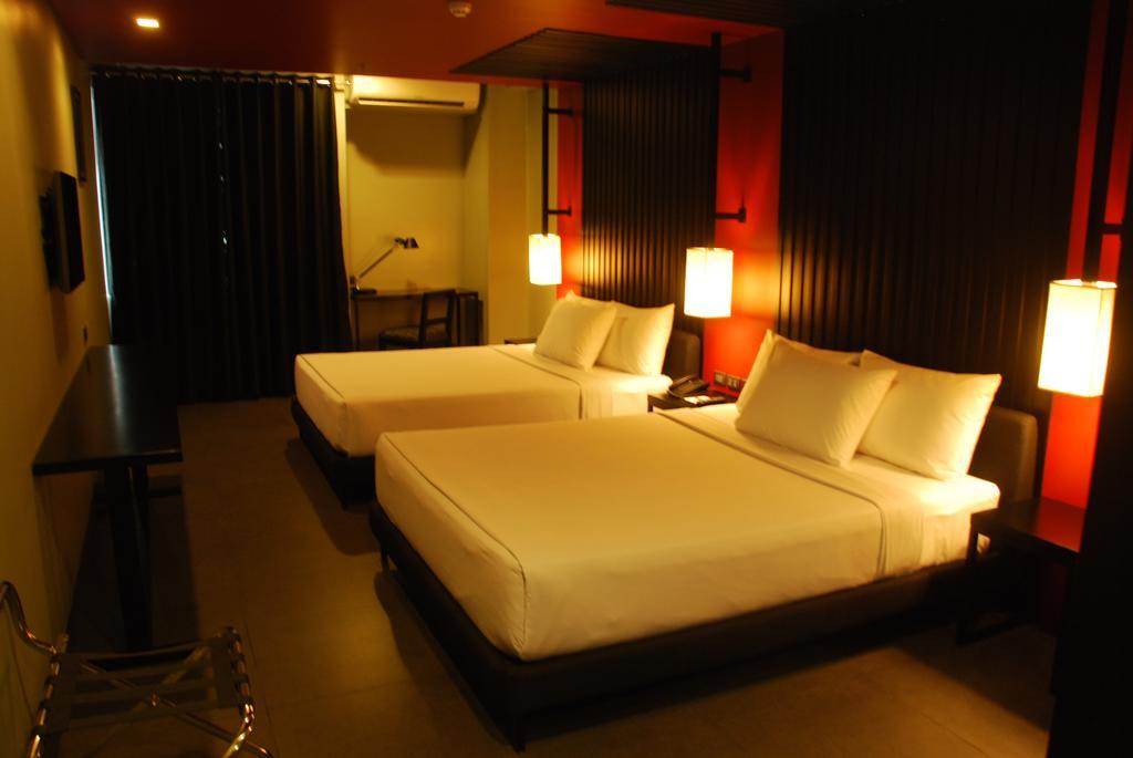 Amelie Hotel Manila Exterior foto