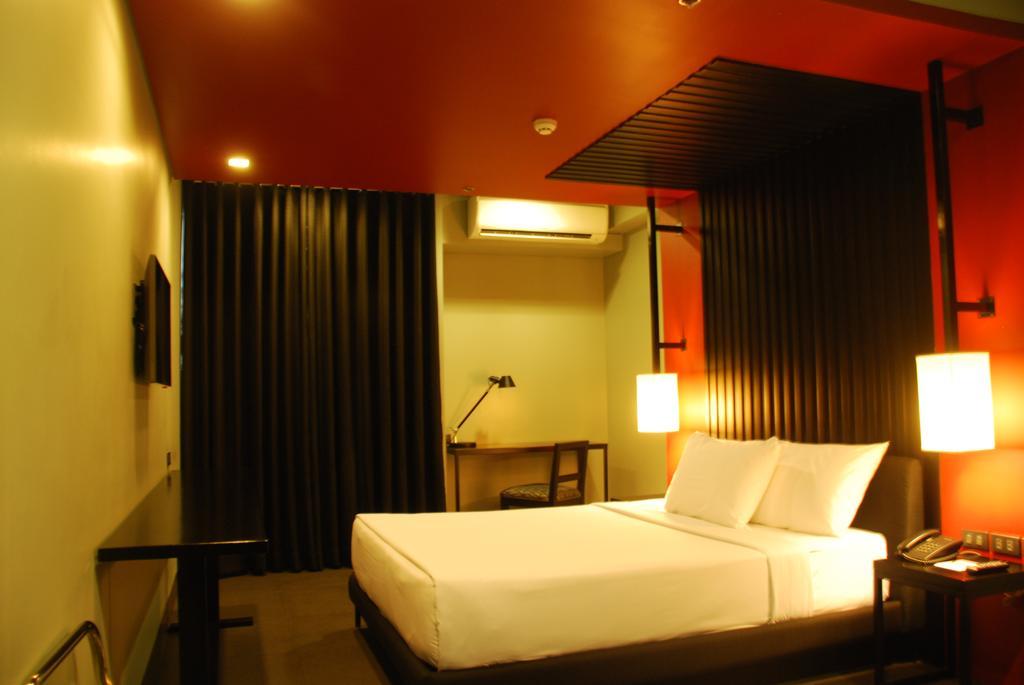 Amelie Hotel Manila Exterior foto