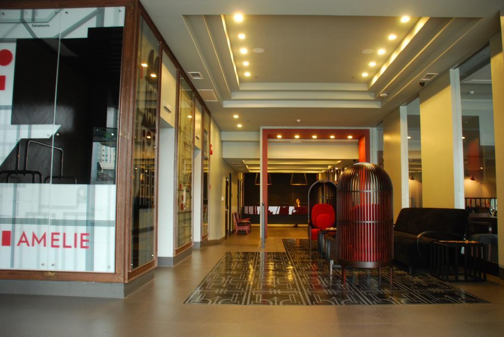 Amelie Hotel Manila Exterior foto