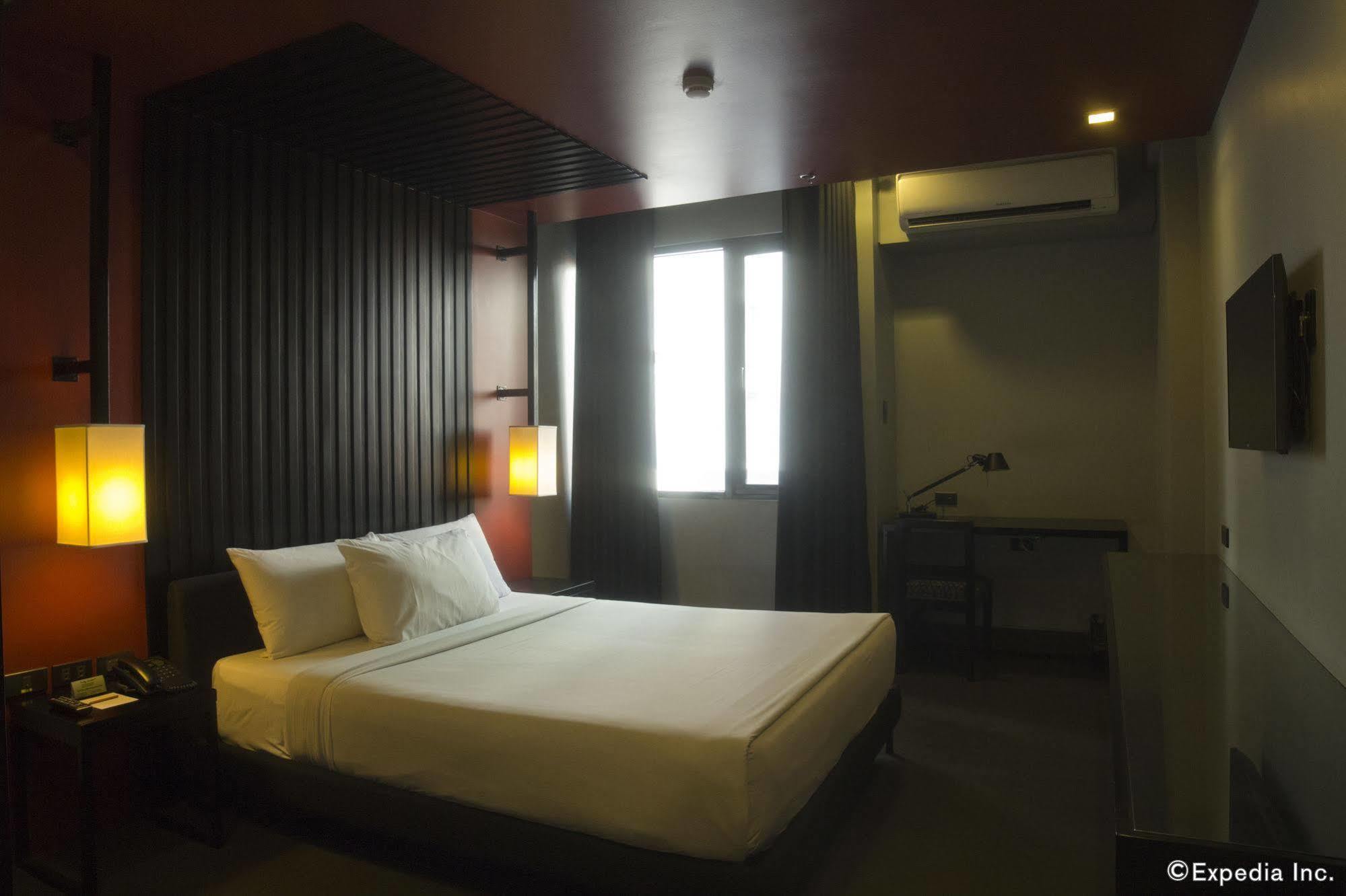 Amelie Hotel Manila Exterior foto