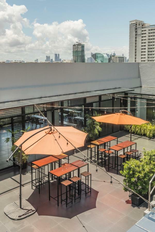 Amelie Hotel Manila Exterior foto